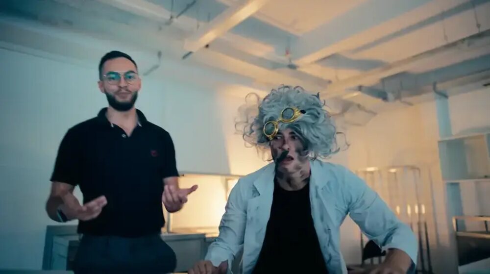 Krisnetics Commercial, Vorschau